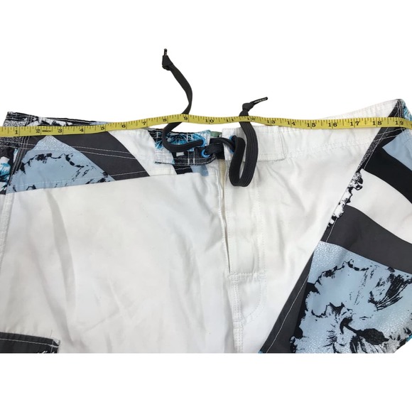 Joe Boxer Men's Size Large Hawaiian Floral Graphic Board Shorts Swim Trunks - Picture 12 of 14